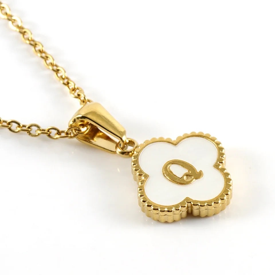 Pearl Clover Letter Pendant Necklace