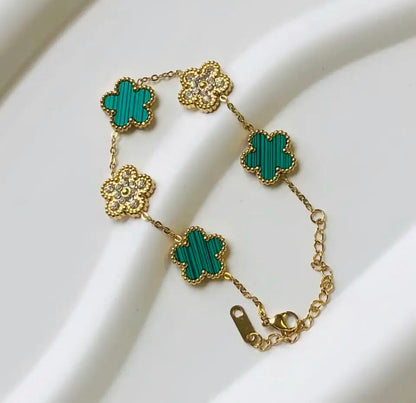 Sura Flower Zircon Bracelet