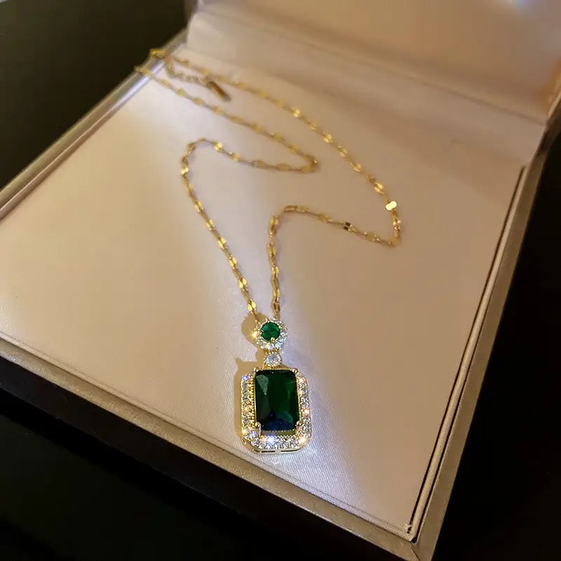 Green Crystal Necklace