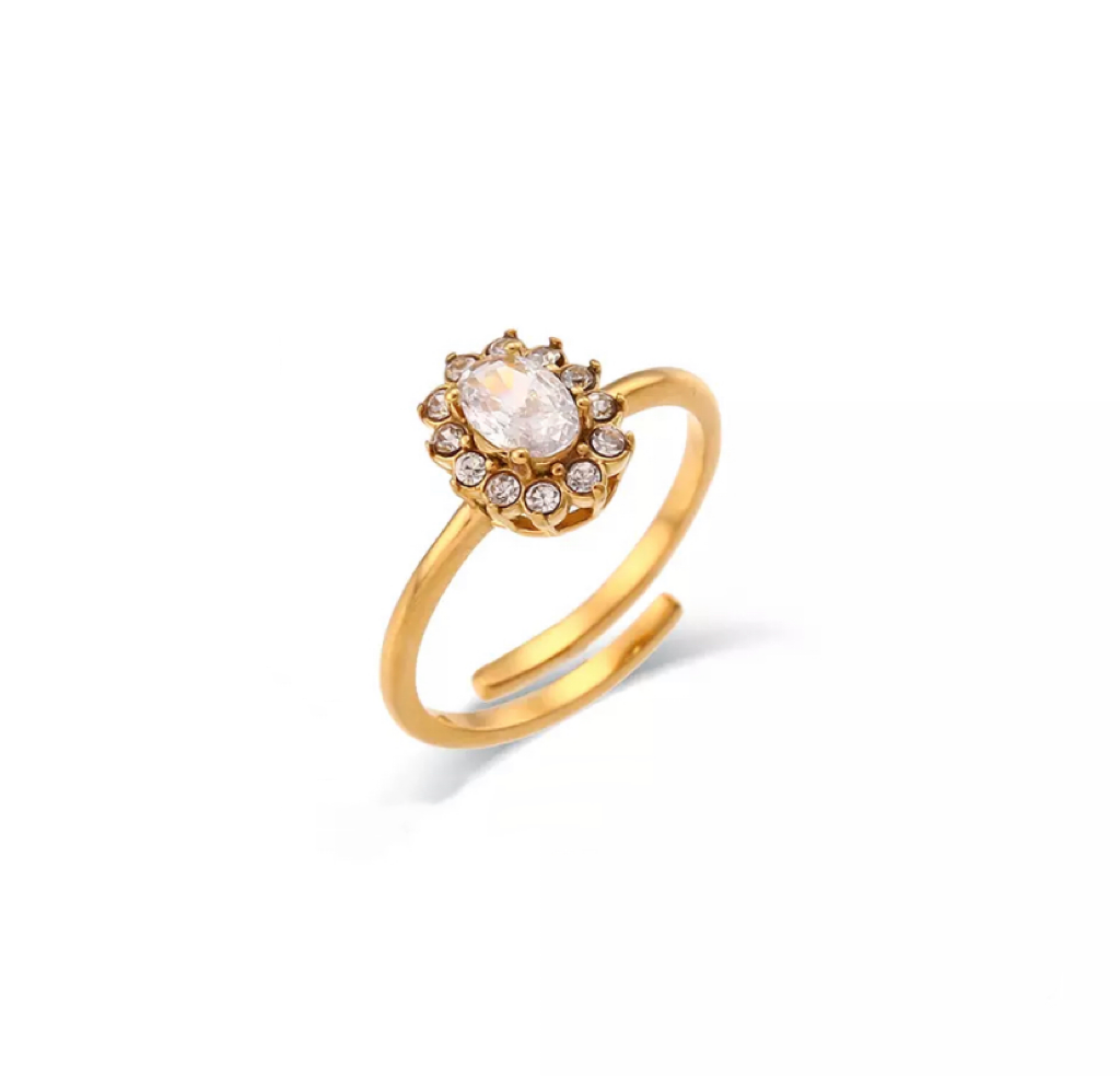 Oval Floral Zircon Ring