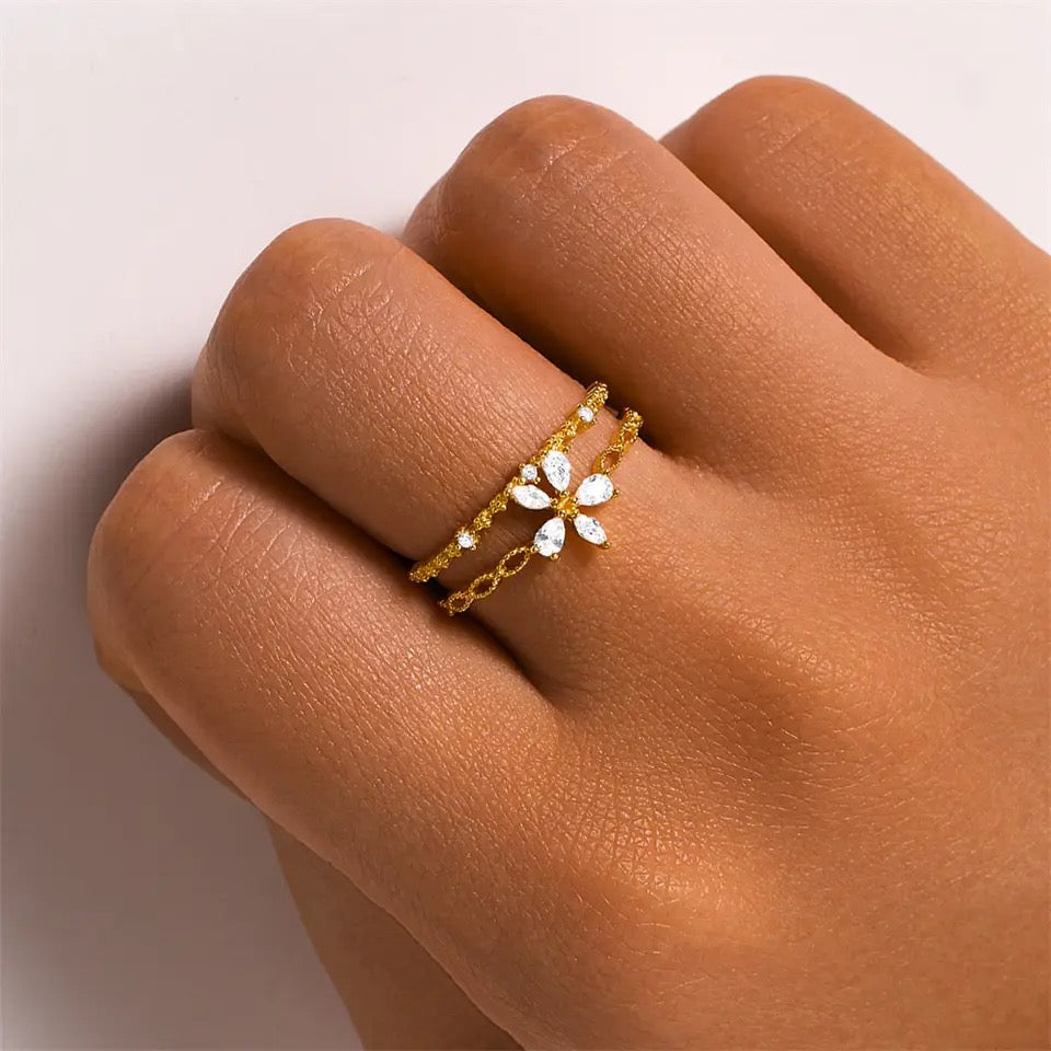 Mya Flower Zircon Ring