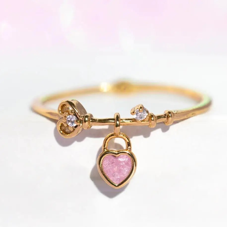 Petite Heart Pendant Zircon Ring