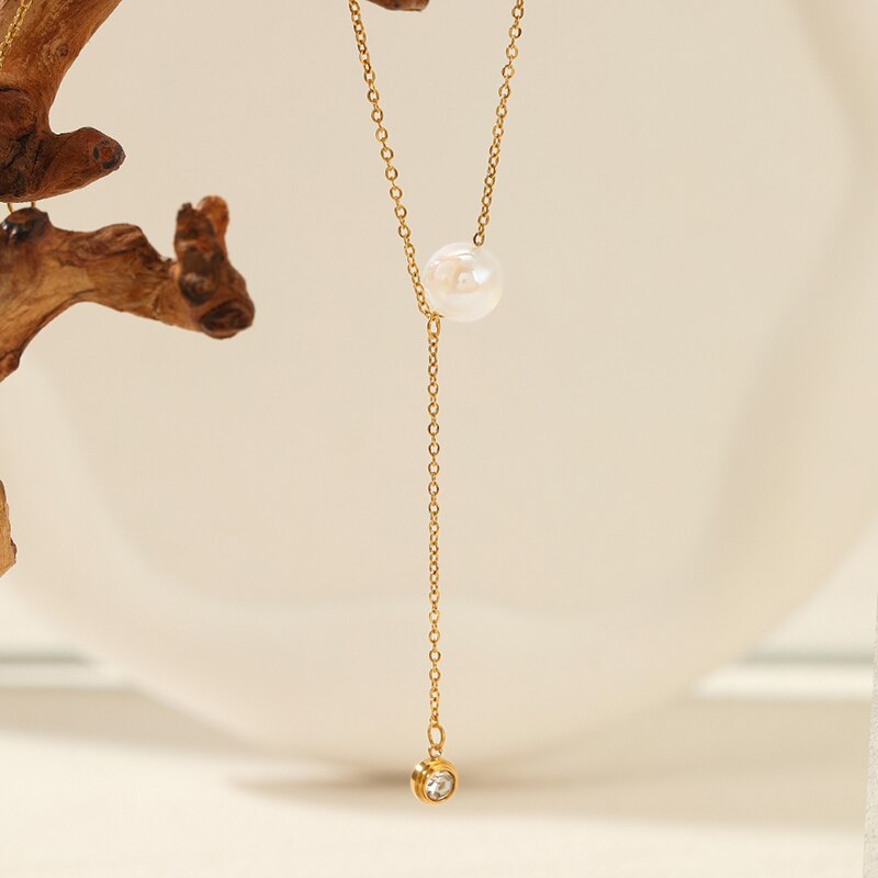 Zircon Drop Necklace