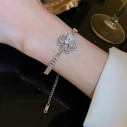 Sparkly Zircon Flower Bracelet