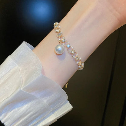 Iris Pearl Bracelet