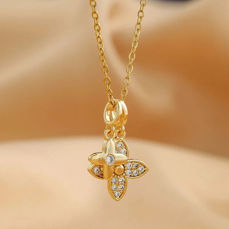 Two Flower Zircon Pendant Necklace