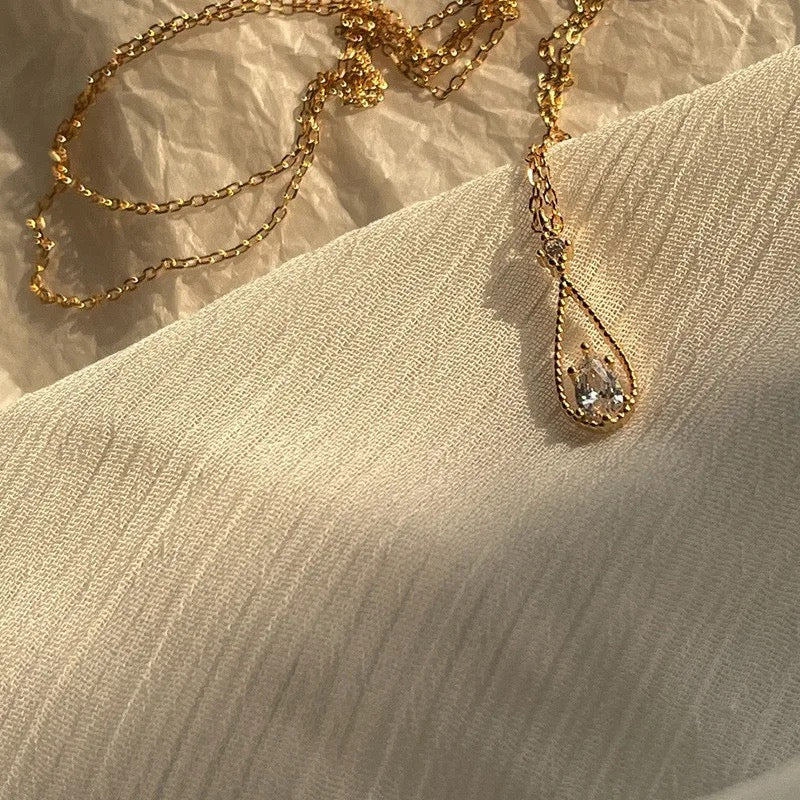 Water Drop Zircon Pendant Necklace