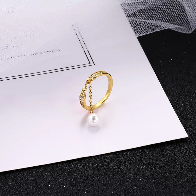 Resizeable Pearl Zircon Ring