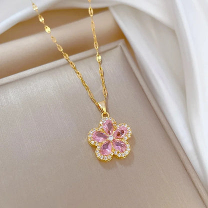 Flower Zircon Pendant Necklace