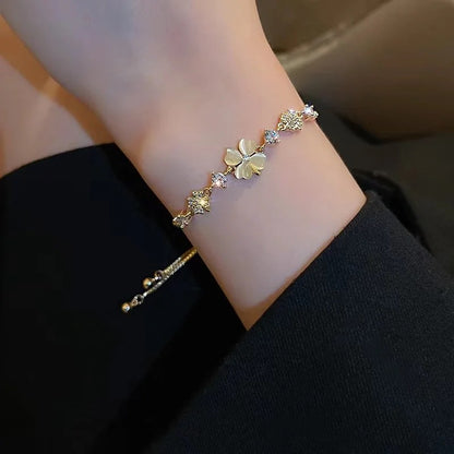 Blossom Zircon Bracelet